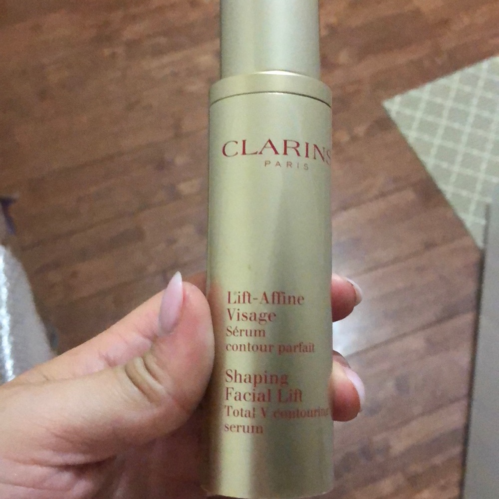 Clarins shaping facial lift